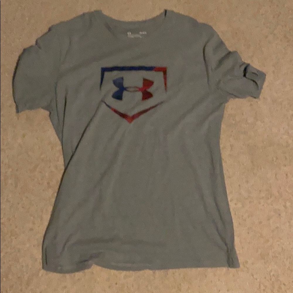 Under Armour short sleeve shirt